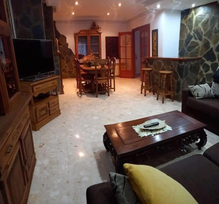 Вилла Casa Con Piscina Privada Винарос Экстерьер фото